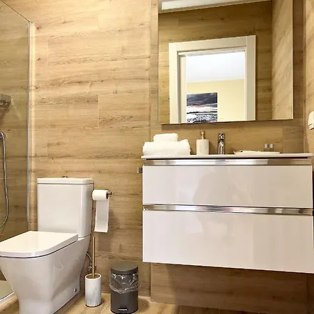 Rooms Laredo לרדו